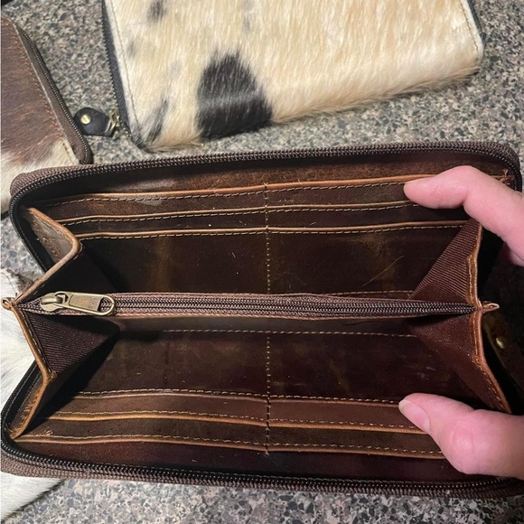 COW HIDE WALLET, VEGAN LEATHER HAIR ON HIDE - Picture 2 of 5